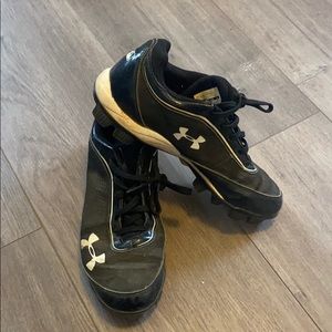 Under Armour cleates